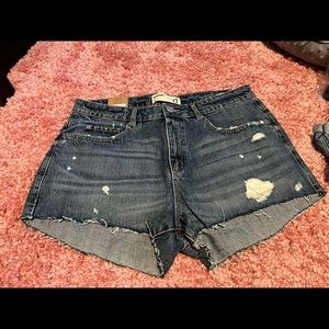 garage nwt size 13 jean shorts high waisted